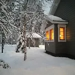 Chalet Raekkipirtti