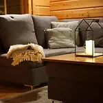 Raekkipirtti Chalet Luosto