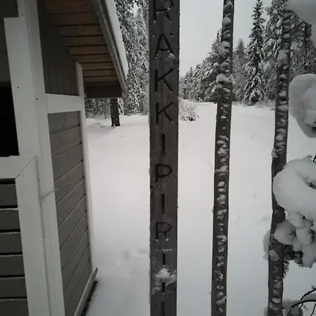 Chalet Raekkipirtti *