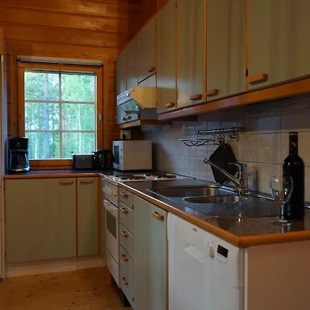Raekkipirtti Chalet