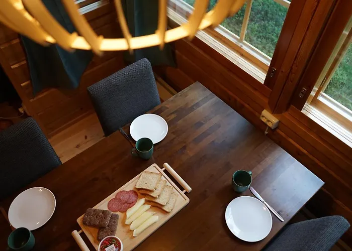 Raekkipirtti * Luosto